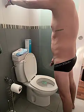 Snapshot of Arabxlyoung chatting on March 4, 10:21 am Arabxlyoung online show from March 4, 10:21 am