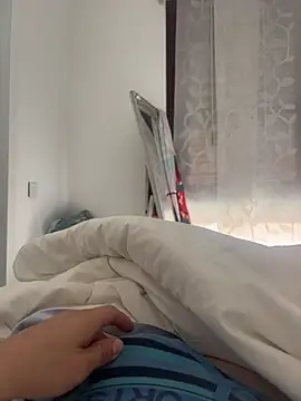 Snapshot of Arabxlyoung chatting on March 13, 12:23 pm Arabxlyoung online show from March 13, 12:23 pm