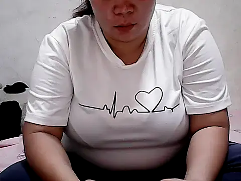 HornyPussie69 online show from February 25, 12:20 am