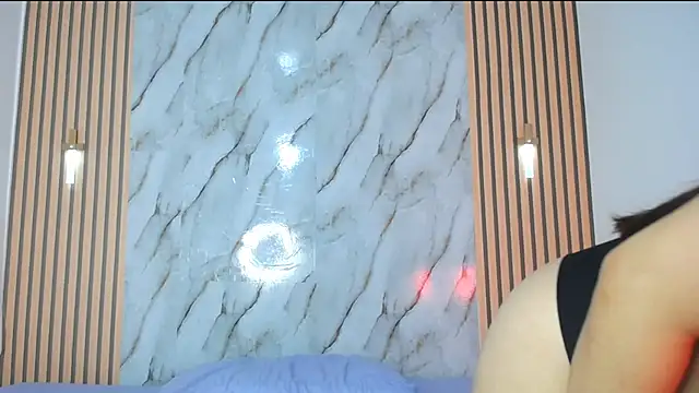 PiaGelvez online show from November 7, 9:48 pm