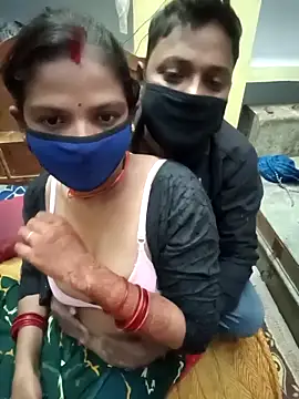 Neelam-baby1 online show from October 9, 4:38 pm