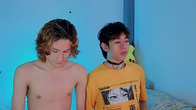 Snapshot of Darcy_and_Stolas chatting on October 18, 9:15 pm Darcy and Stolas online show from October 18, 9:15 pm