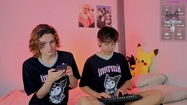 Snapshot of Darcy_and_Stolas chatting on October 21, 8:42 pm Darcy and Stolas online show from October 21, 8:42 pm