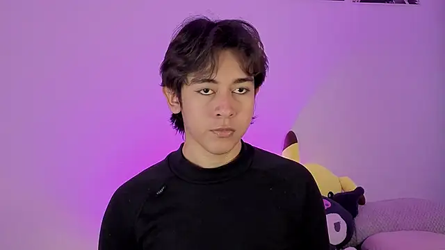 Snapshot of Darcy_and_Stolas chatting on November 15, 3:15 am Darcy and Stolas online show from November 15, 3:15 am