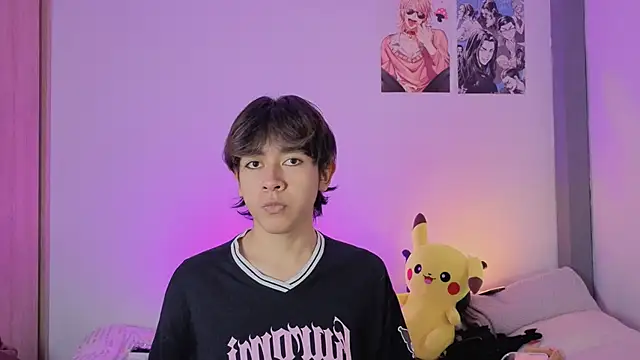 Snapshot of Darcy_and_Stolas chatting on November 25, 10:54 pm Darcy and Stolas online show from November 25, 10:54 pm