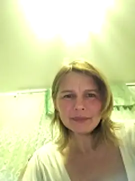 Snapshot of Masha412111 chatting on November 30, 8:02 pm Masha412111 online show from November 30, 8:02 pm