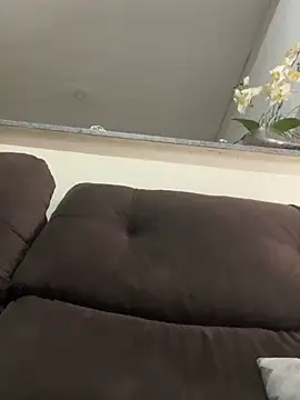 Snapshot of lzin157 chatting on October 17, 7:16 pm lzin157 online show from October 17, 7:16 pm