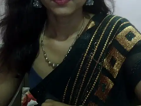 Snapshot of Laila_Cute chatting on May 22, 3:28 pm Laila Cute online show from May 22, 3:28 pm