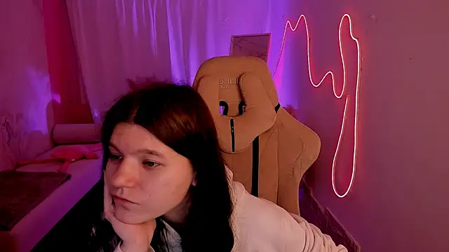 StasyaCollins online show from December 2, 7:14 am