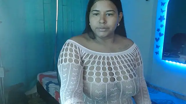 Snapshot of Ebony_luna chatting on May 19, 12:55 pm Ebony luna online show from May 19, 12:55 pm