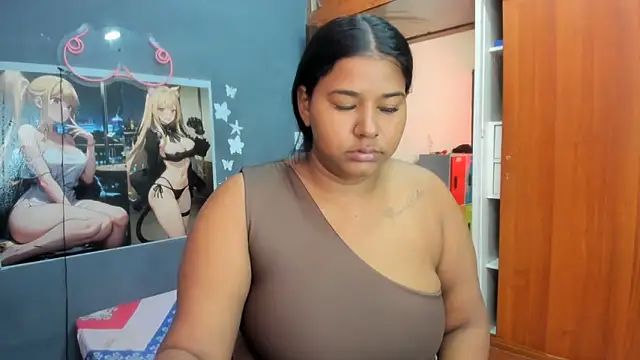Snapshot of Ebony_luna chatting on May 22, 12:44 pm Ebony luna online show from May 22, 12:44 pm