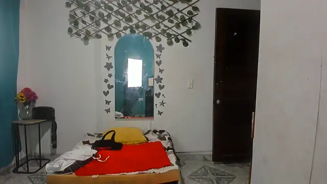 Snapshot of Ebony_luna chatting on July 17, 7:19 pm Ebony luna online show from July 17, 7:19 pm