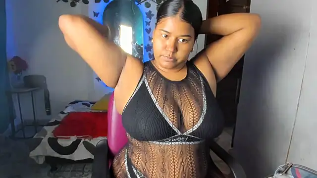 Snapshot of Ebony_luna chatting on July 22, 7:49 pm Ebony luna online show from July 22, 7:49 pm
