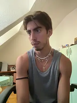 BABYJR05 online show from October 2, 1:40 pm