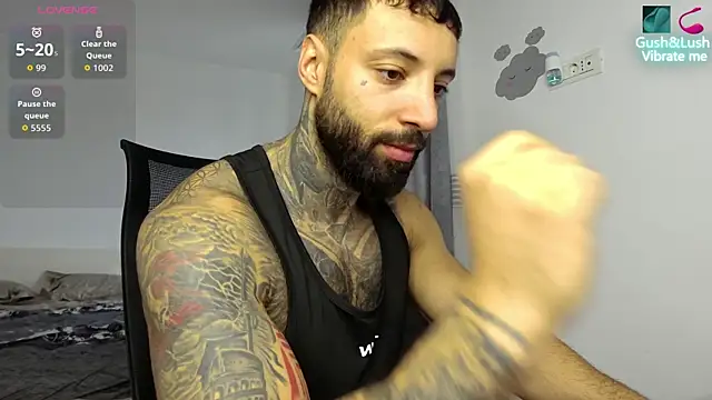 MasculineGuy99 online show from November 26, 7:09 am