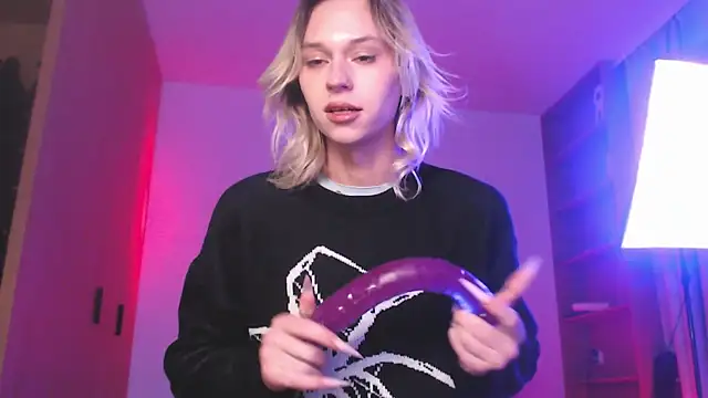 SophieDiamond Xx online show from November 11, 6:52 pm