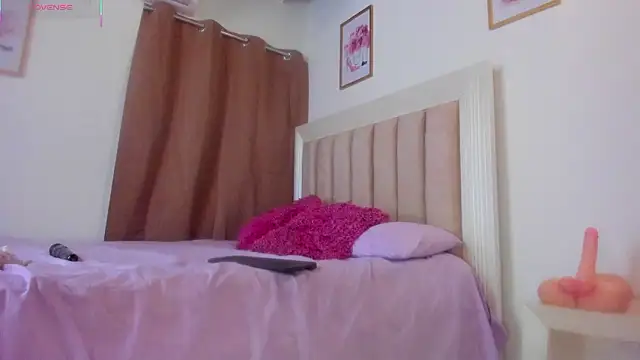 fabianacutee online show from February 11, 12:48 am