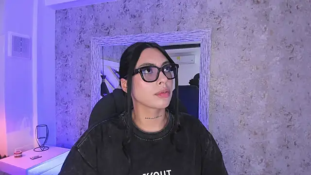 Vanessa Rain  online show from May 9, 7:52 pm