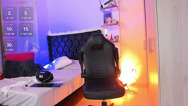  Duriel online show from March 16, 6:23 pm