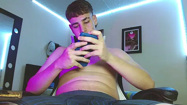 PapiNoha online show from October 10, 5:17 am