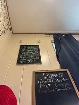 allnaturalmermaid online show from January 17, 9:18 pm