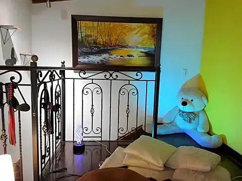 Zulyhenao online show from November 24, 2:33 am