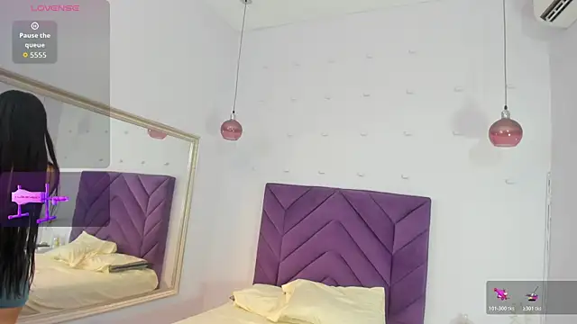 Nahomycarterr online show from November 15, 7:43 pm