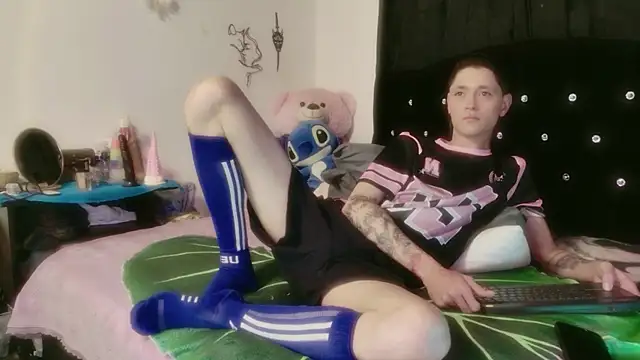 Tyler cat online show from February 5, 12:43 pm