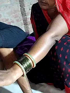 Snapshot of Rani_089 chatting on December 2, 6:08 am Rani 089 online show from December 2, 6:08 am