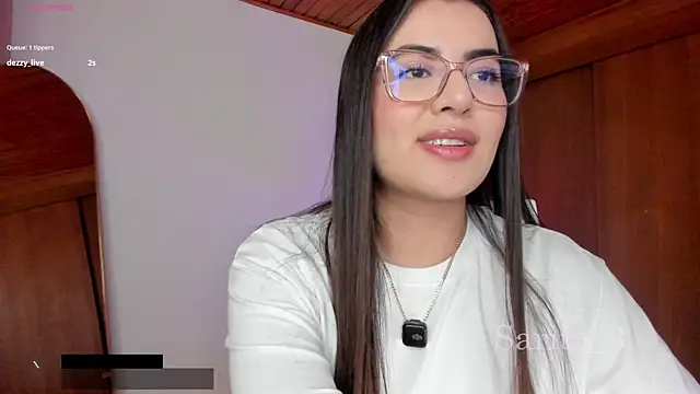 Snapshot of sarita_3 chatting on July 6, 1:13 am sarita 3 online show from July 6, 1:13 am