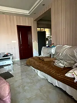 yourkeer online show from October 14, 9:10 am