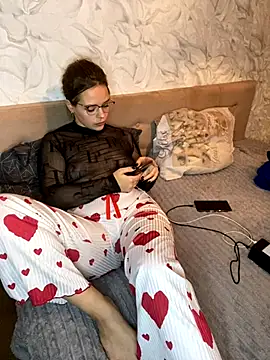 Snapshot of Lipsihot chatting on October 18, 5:35 pm Lipsihot online show from October 18, 5:35 pm