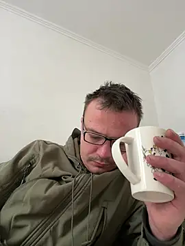 viktor1992-1-1 online show from February 18, 7:59 am