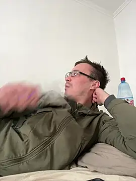 viktor1992-1-1 online show from March 2, 9:49 am