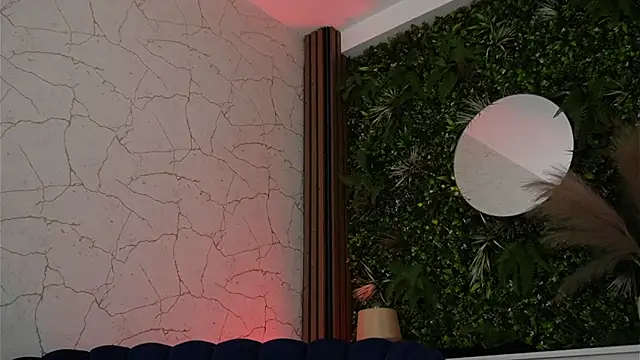 sisi von dee online show from June 17, 7:37 pm
