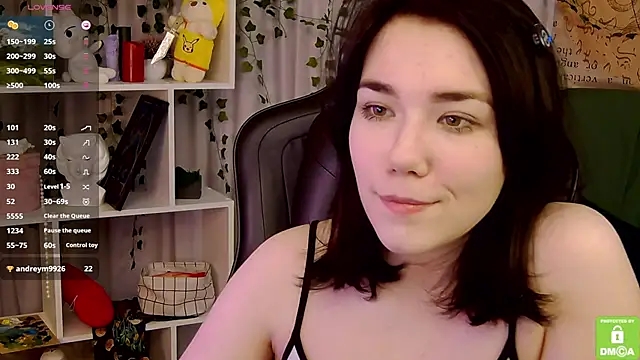 Kelly foox online show from March 11, 11:16 am