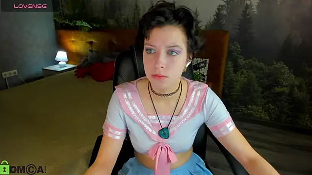 Snapshot of Sara_Frayer chatting on October 20, 12:44 am Sara Frayer online show from October 20, 12:44 am