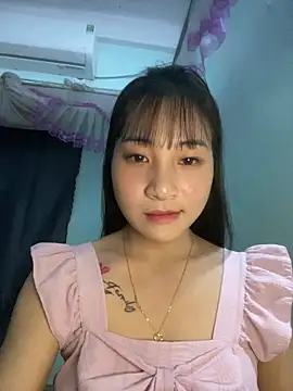 banlinh004 online show from May 3, 3:07 pm