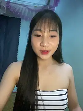 banlinh004 online show from June 8, 2:39 pm