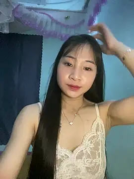 banlinh004 online show from June 26, 2:54 pm