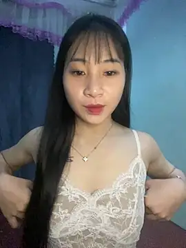 banlinh004 online show from July 31, 2:38 pm