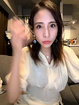 Snapshot of rena_rena_rena chatting on October 8, 4:15 pm rena rena rena online show from October 8, 4:15 pm