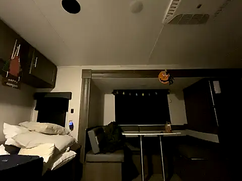 mcxxx87 online show from November 1, 11:01 am