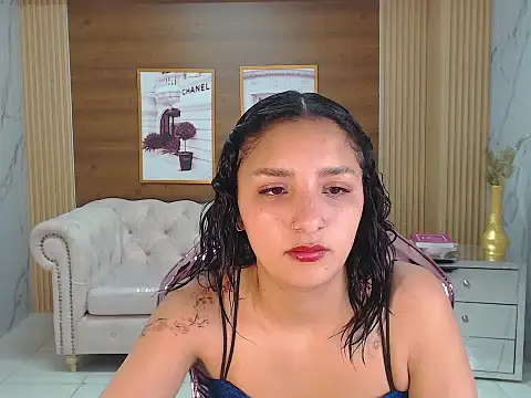claudina s online show from October 22, 12:49 pm