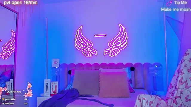 madisson 121 online show from March 12, 12:33 pm