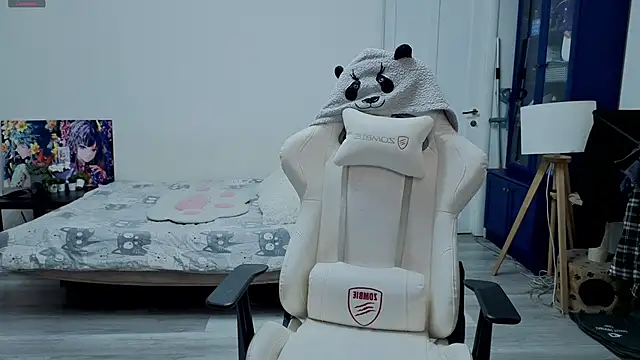 xAlisontiny online show from November 18, 10:14 pm