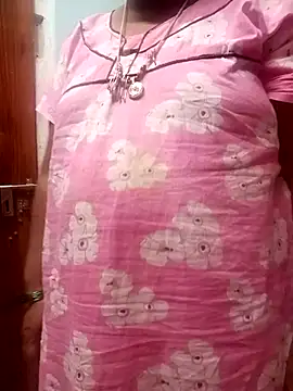 Snapshot of supcpl chatting on November 1, 5:37 pm supcpl online show from November 1, 5:37 pm