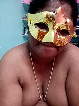 Snapshot of supcpl chatting on November 4, 7:18 am supcpl online show from November 4, 7:18 am