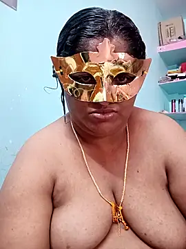 Snapshot of supcpl chatting on November 30, 7:23 am supcpl online show from November 30, 7:23 am