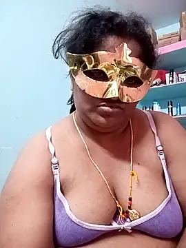 Snapshot of supcpl chatting on December 1, 10:20 am supcpl online show from December 1, 10:20 am